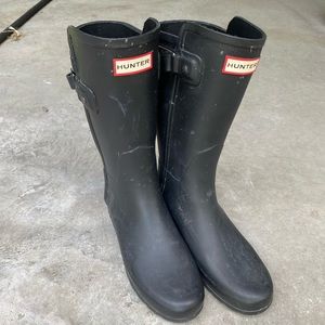 Hunter tall rain boots